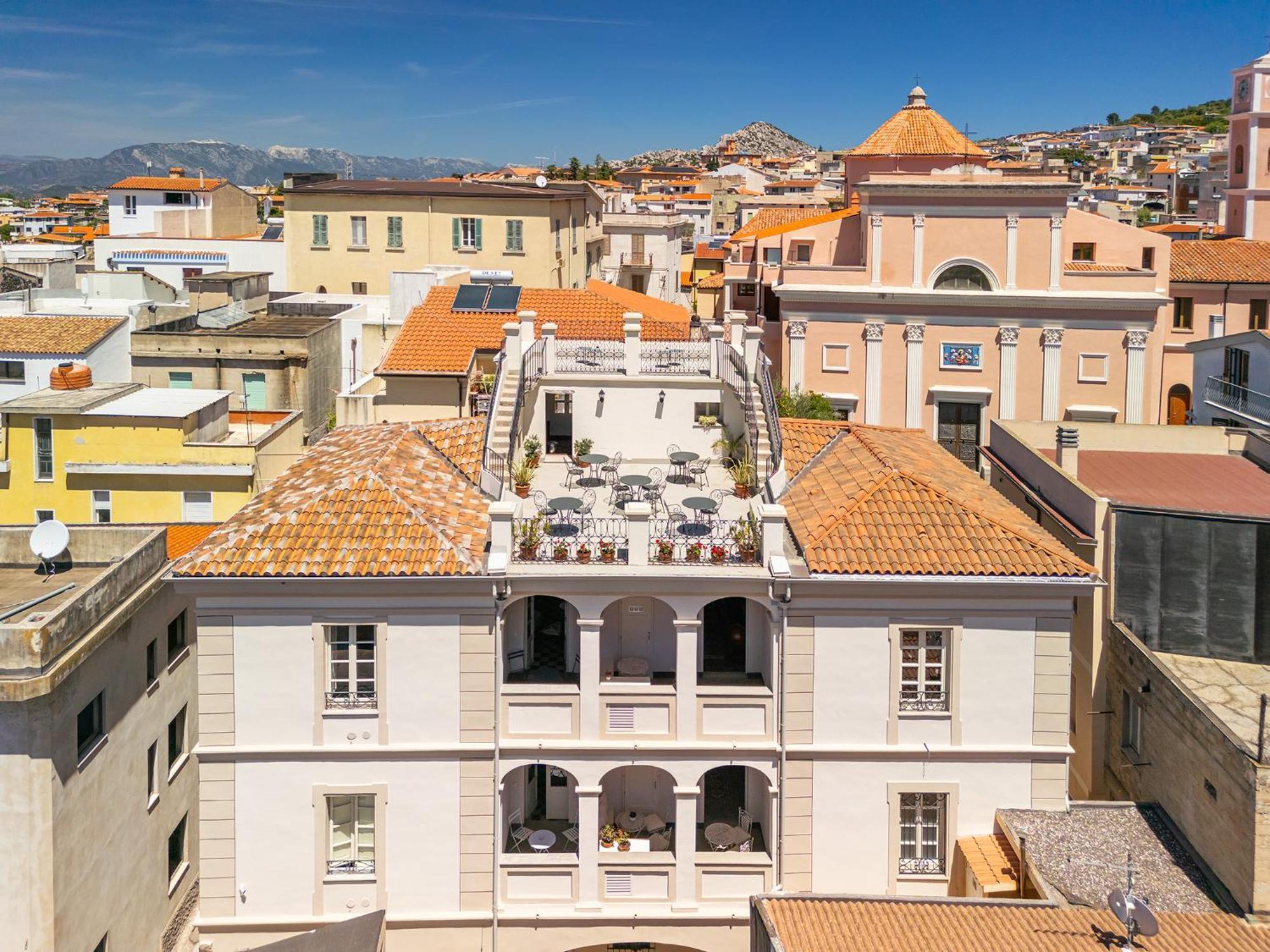 Palazzo Cherchi Dorgali Exterior foto
